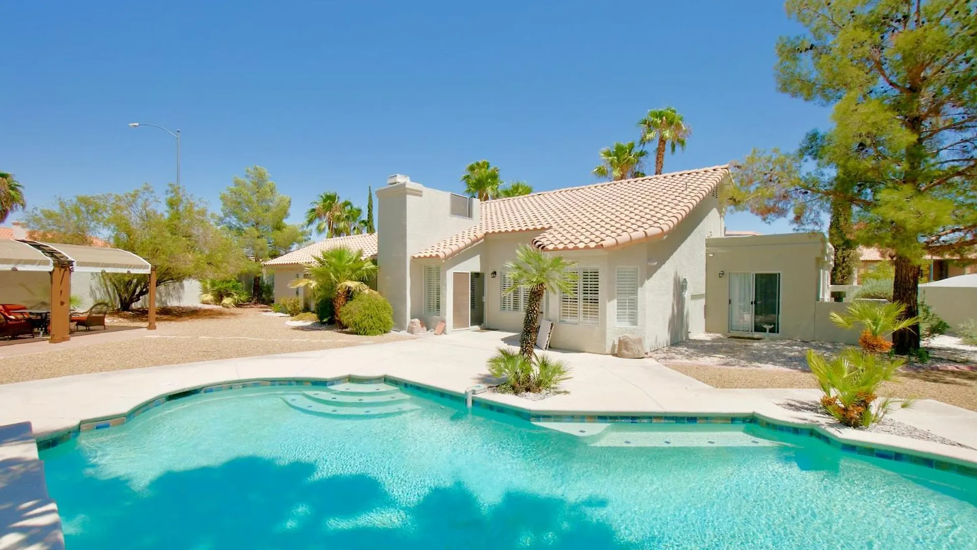 Holiday home Las Vegas Lucky Vacation Home - Entire Home, Pool, 15Mins From Strip And More!